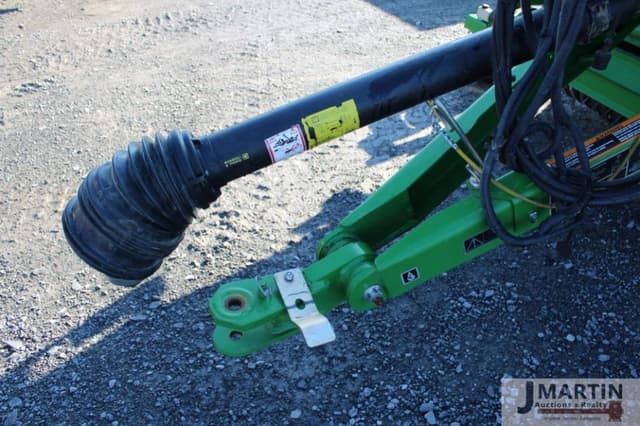 Image of John Deere V451R equipment image 4