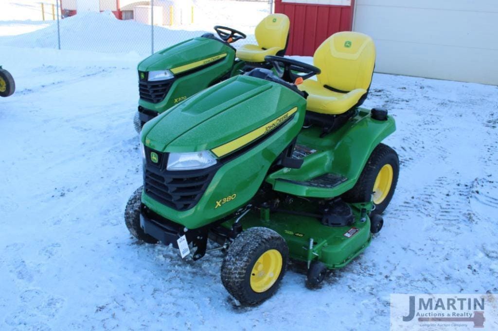 2024 John Deere X380 Equipment Image0