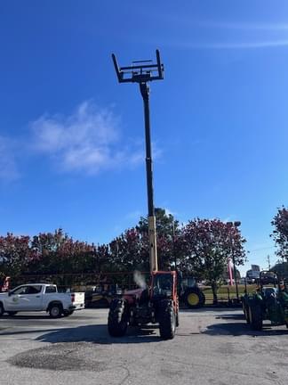 Image of JLG AG832 equipment image 2