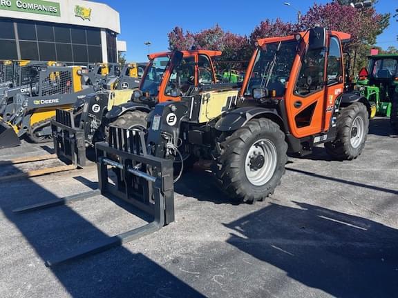 Image of JLG AG832 equipment image 4