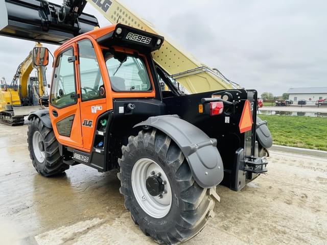 Image of JLG AG925 equipment image 2