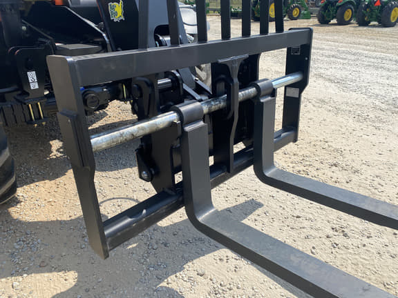 Image of JLG AG925 equipment image 4