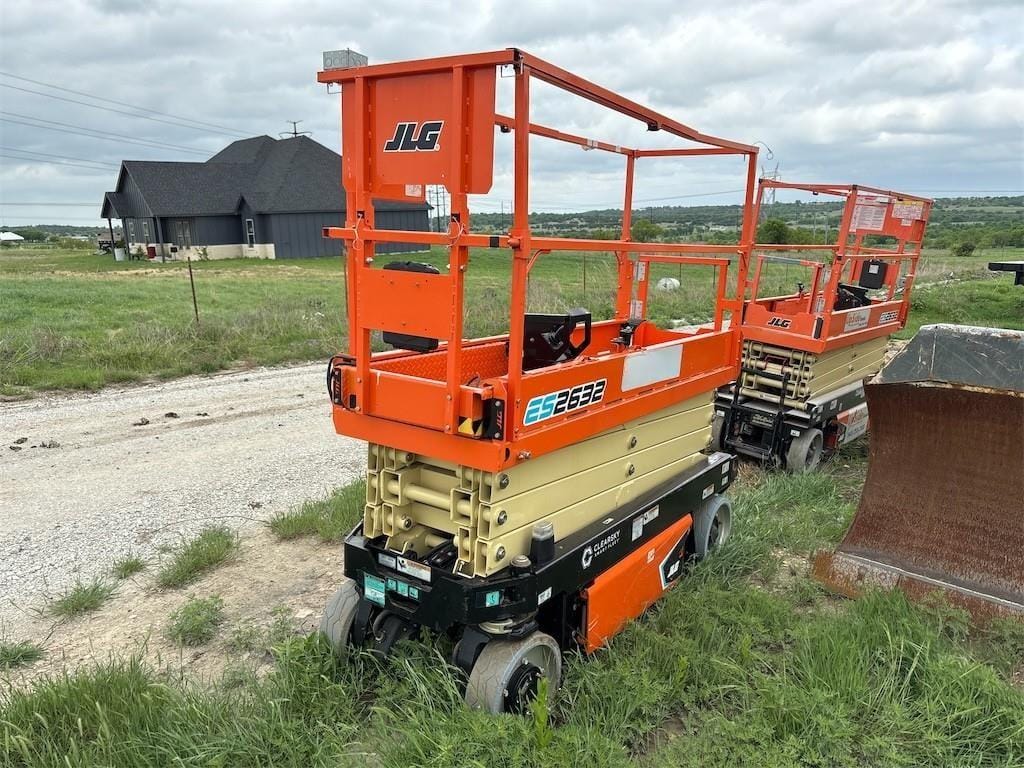 2024 JLG ES2632 Equipment Image0