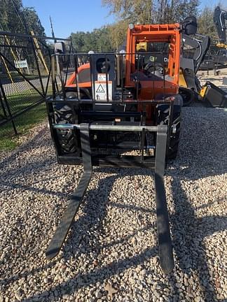 Image of JLG G5-18A equipment image 2