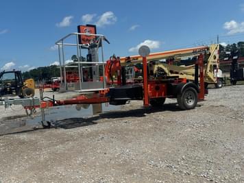 Main image JLG T350