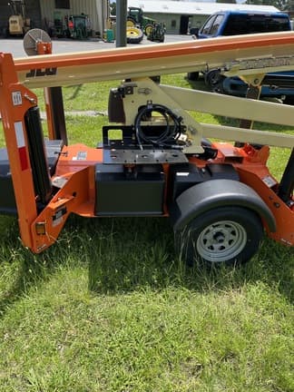 Image of JLG T350 equipment image 3