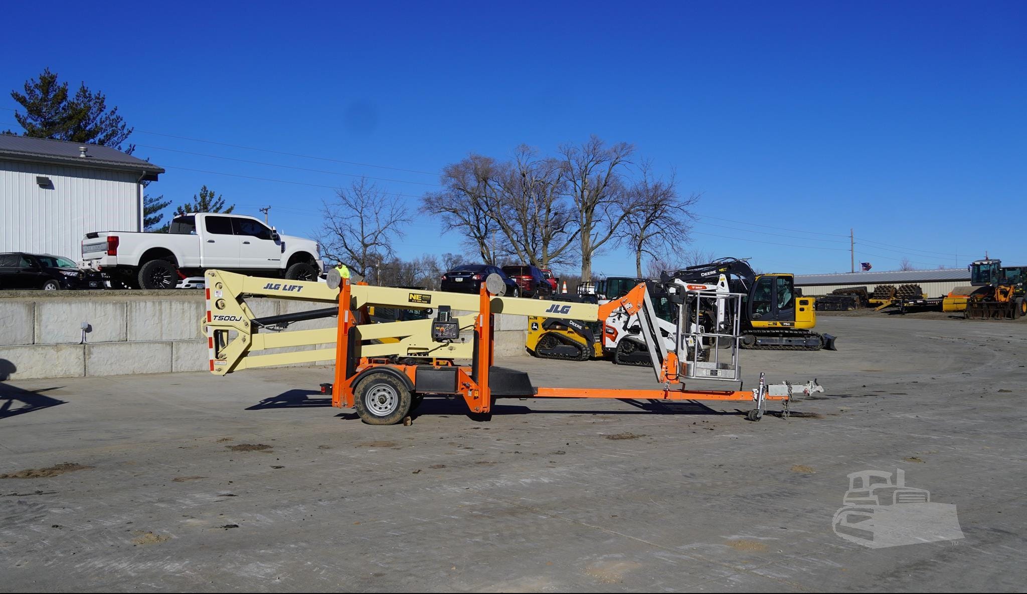2024 JLG T500J Equipment Image0
