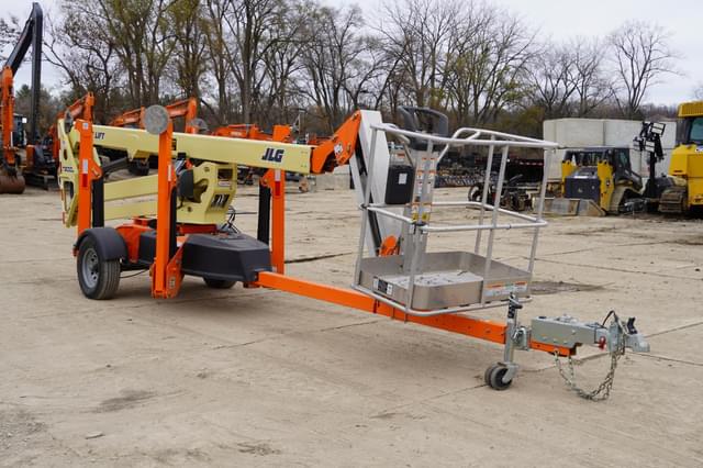 Image of JLG T500J equipment image 3