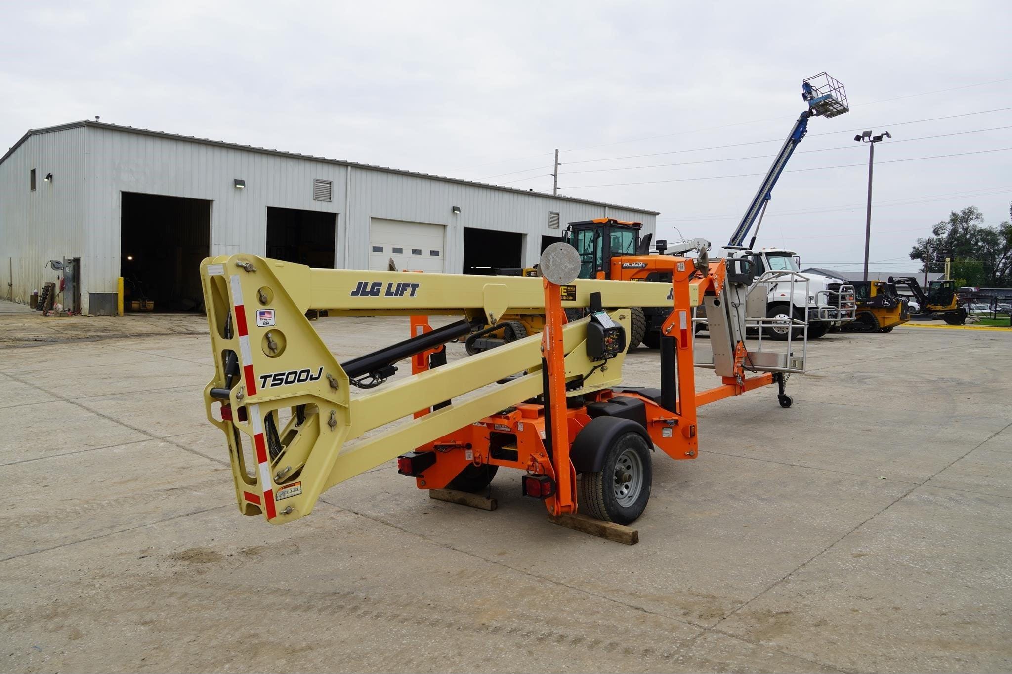 2024 JLG T500J Equipment Image0