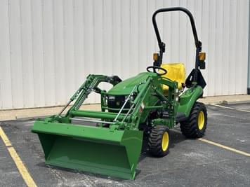 Main image John Deere 1023E