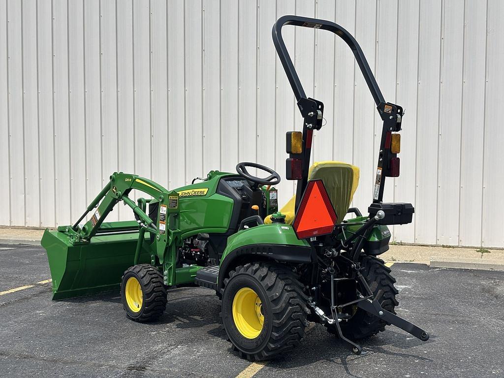 Image of John Deere 1023E Image 1
