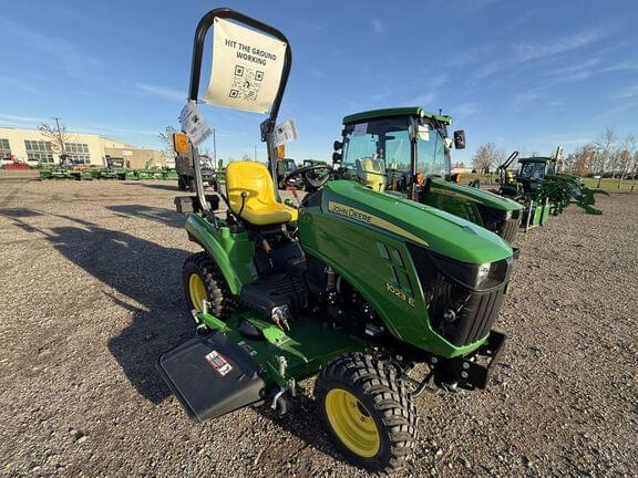 Image of John Deere 1023E equipment image 1