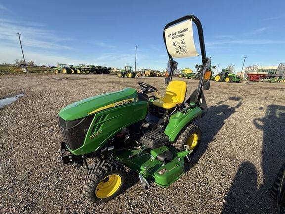 Image of John Deere 1023E equipment image 2