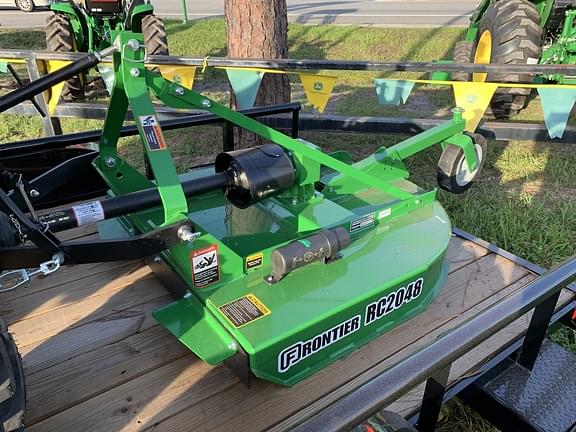 Image of John Deere 1023E equipment image 4