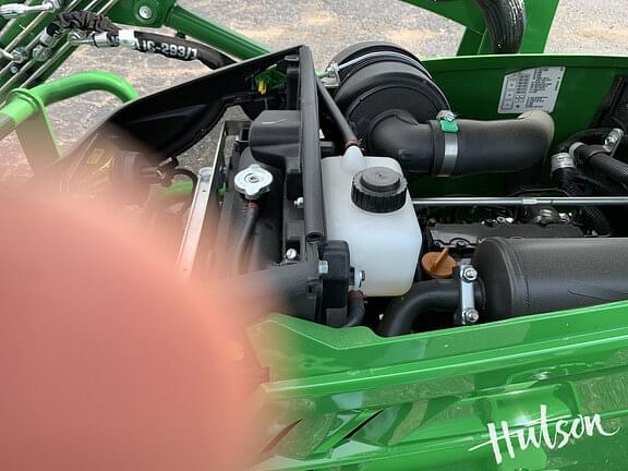 Image of John Deere 1023E equipment image 1