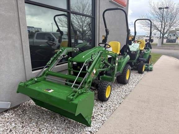 Image of John Deere 1023E Primary image