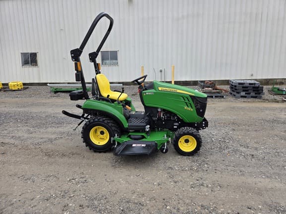 Image of John Deere 1023E equipment image 4