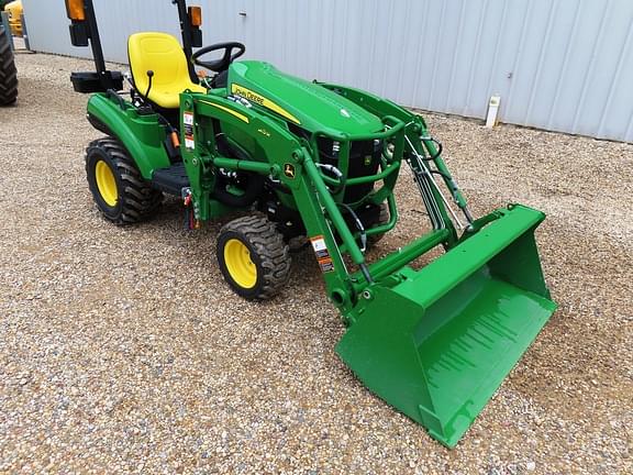 Image of John Deere 1023E equipment image 1