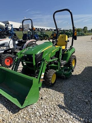 Image of John Deere 1023E equipment image 1