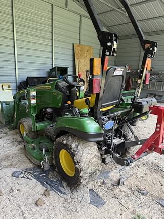 Image of John Deere 1023E equipment image 1
