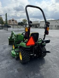 Image of John Deere 1023E equipment image 2