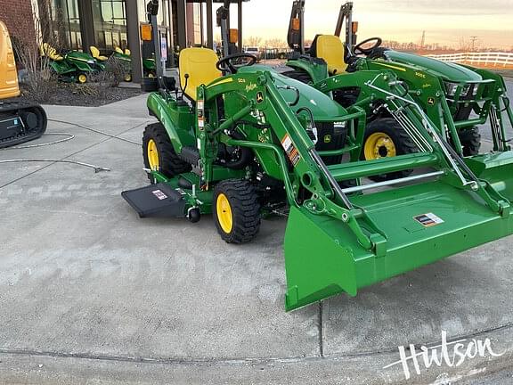 Image of John Deere 1023E Primary image