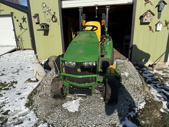 Image of John Deere 1023E equipment image 1