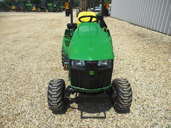 Image of John Deere 1023E equipment image 4