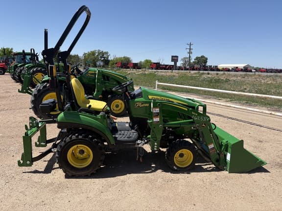 Image of John Deere 1023E equipment image 1