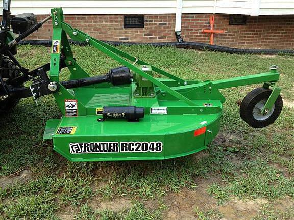 Image of John Deere 1023E equipment image 3