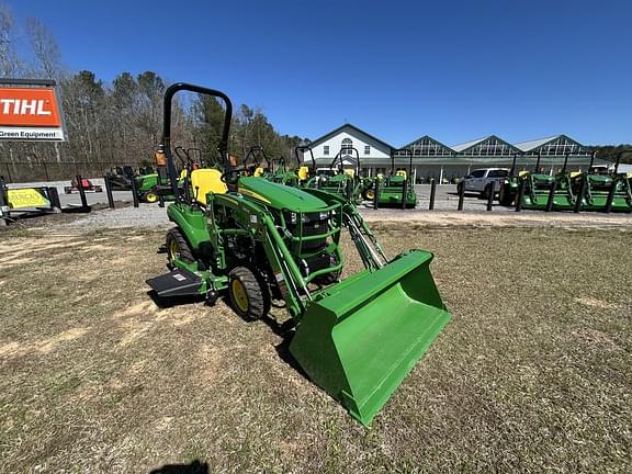 Image of John Deere 1023E equipment image 2