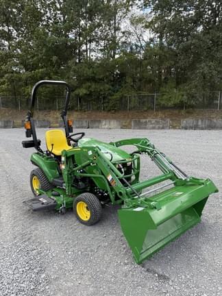 Image of John Deere 1023E equipment image 1