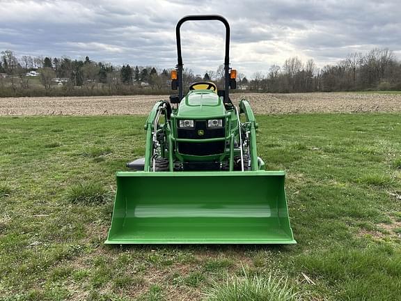 Image of John Deere 1023E equipment image 1
