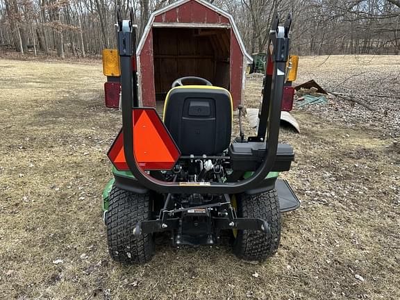 Image of John Deere 1023E equipment image 4