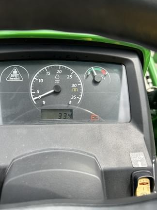 Image of John Deere 1023E equipment image 3