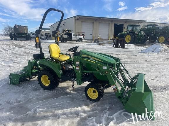 Image of John Deere 1023E equipment image 1