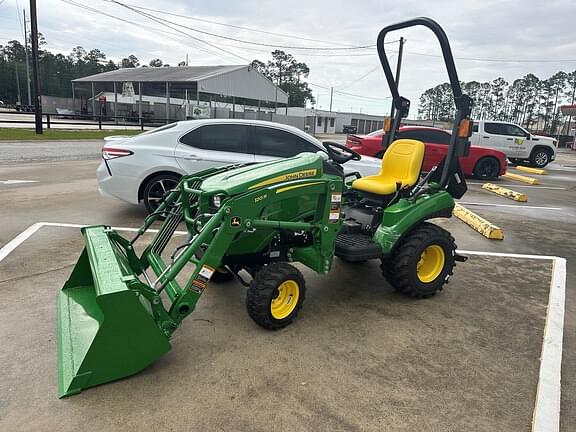 Image of John Deere 1023E Primary image