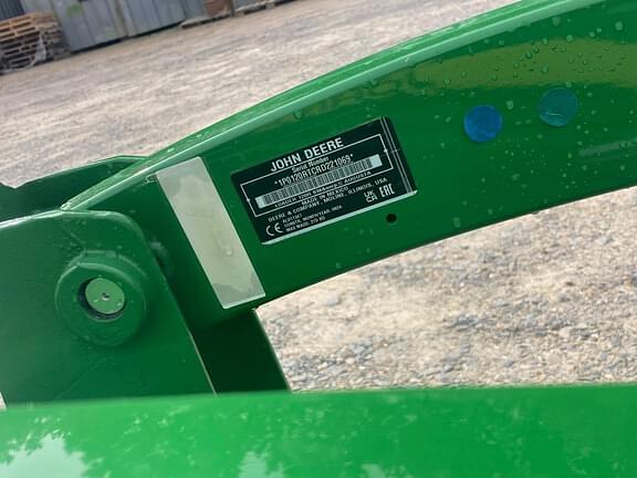 Image of John Deere 1023E equipment image 3