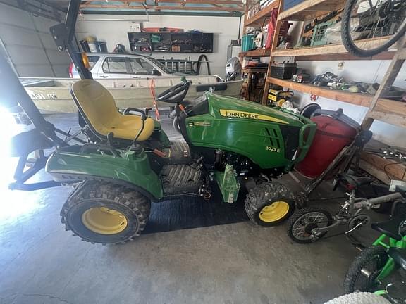 Image of John Deere 1023E Primary image