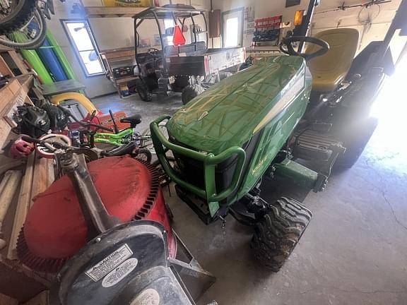 Image of John Deere 1023E equipment image 3