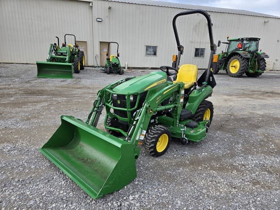 Image of John Deere 1023E equipment image 1