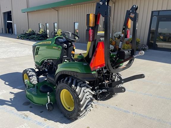 Image of John Deere 1023E equipment image 3