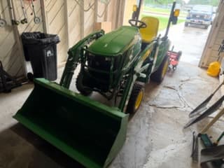 Image of John Deere 1023E equipment image 3