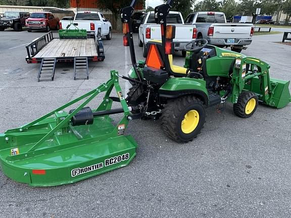 Image of John Deere 1023E equipment image 2