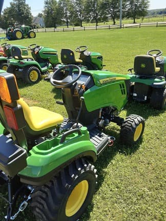 Image of John Deere 1023E equipment image 1