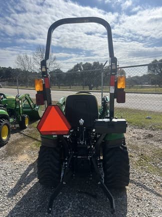 Image of John Deere 1023E equipment image 2