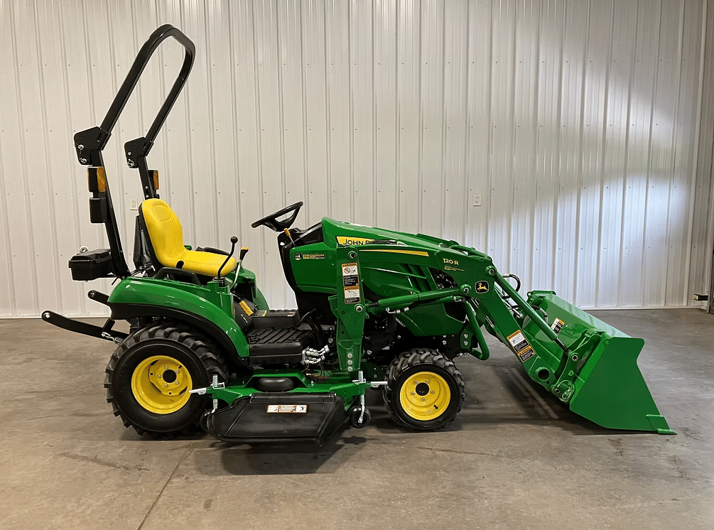 Image of John Deere 1023E Primary Image
