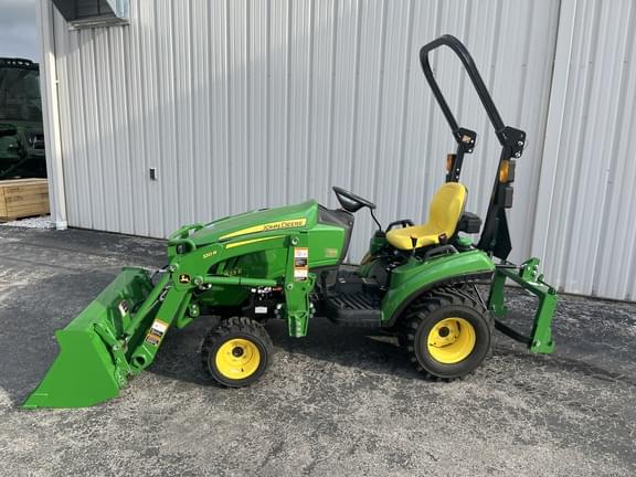 Image of John Deere 1023E Image 1