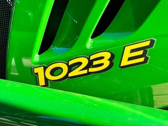 Image of John Deere 1023E equipment image 3