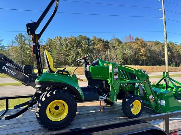 Image of John Deere 1023E equipment image 2